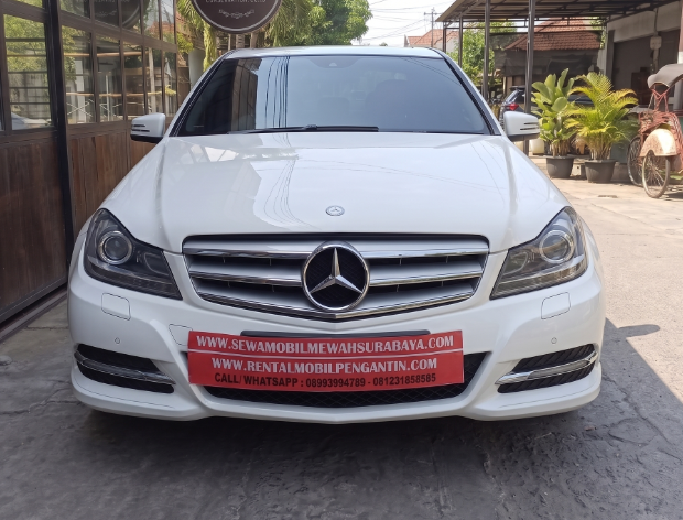 Sewa Mercy C250 Putih Surabaya