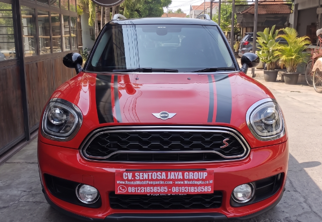 Sewa Mobil Mini Cooper Merah Surabaya